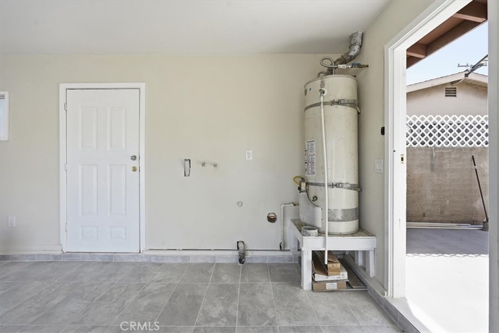 10112 Traylor Way Property Photo 41