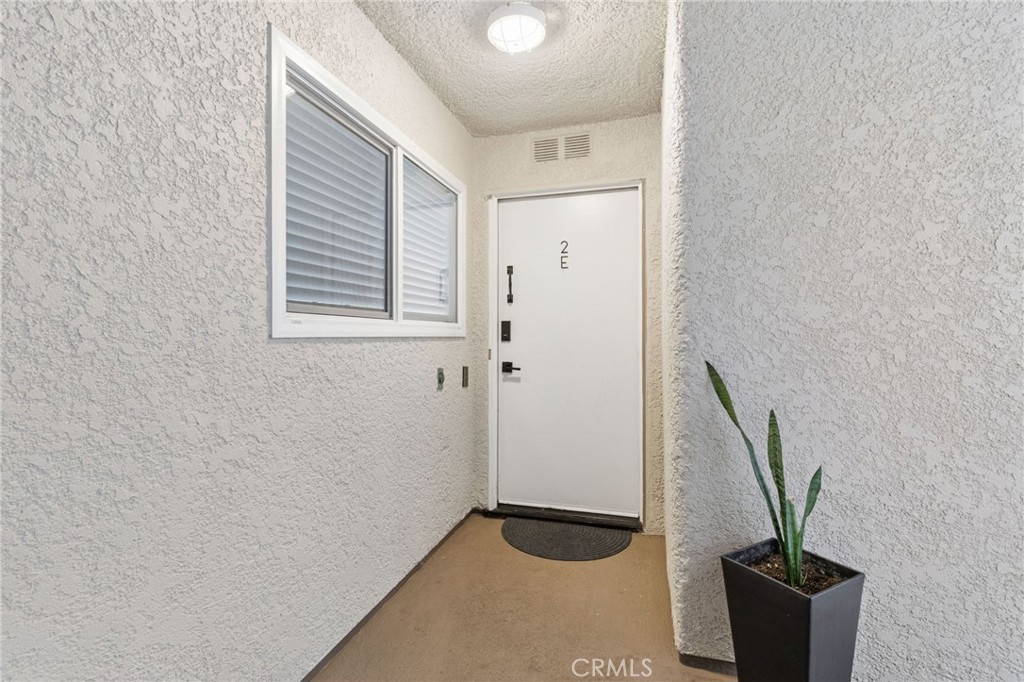 4001 Calle Sonora 2e Property Photo 4