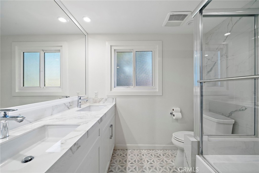 526 Vista Grande Property Photo 10