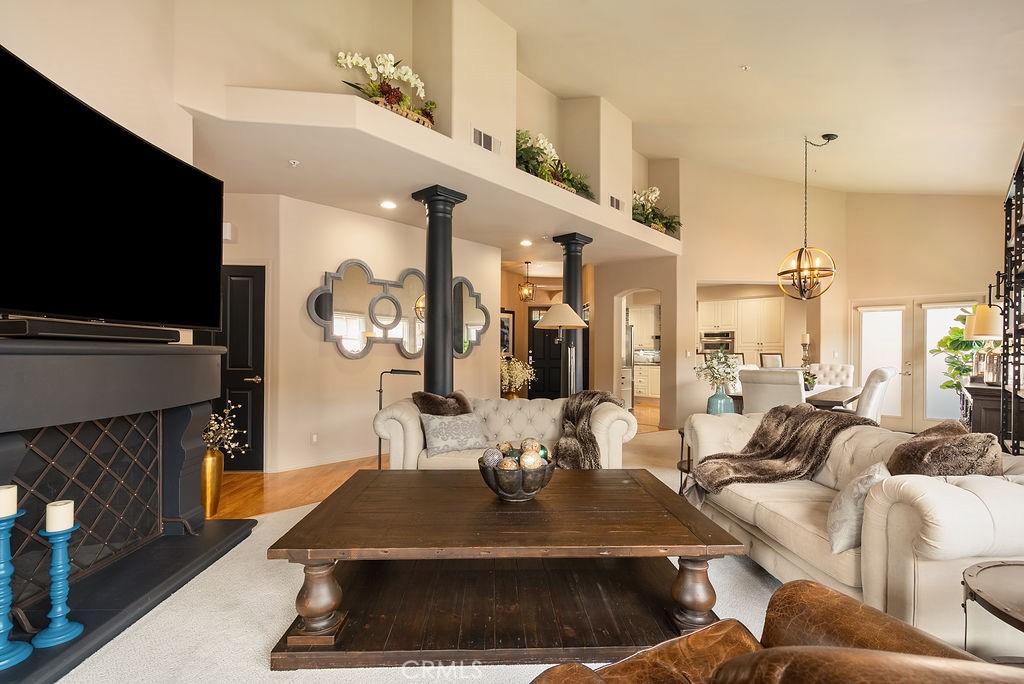 22 Plaza Caloroso Property Photo 7