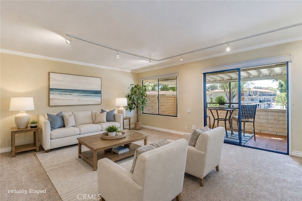 3059 Via Serena S C Property Photo 4