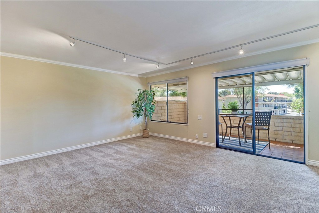 3059 Via Serena S C Property Photo 11