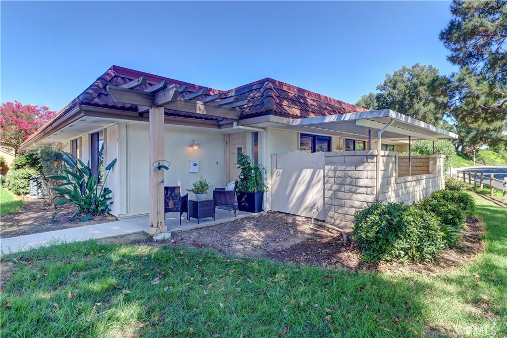 3059 Via Serena S C Property Photo 32