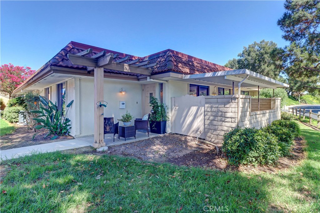3059 Via Serena S C Property Photo 32