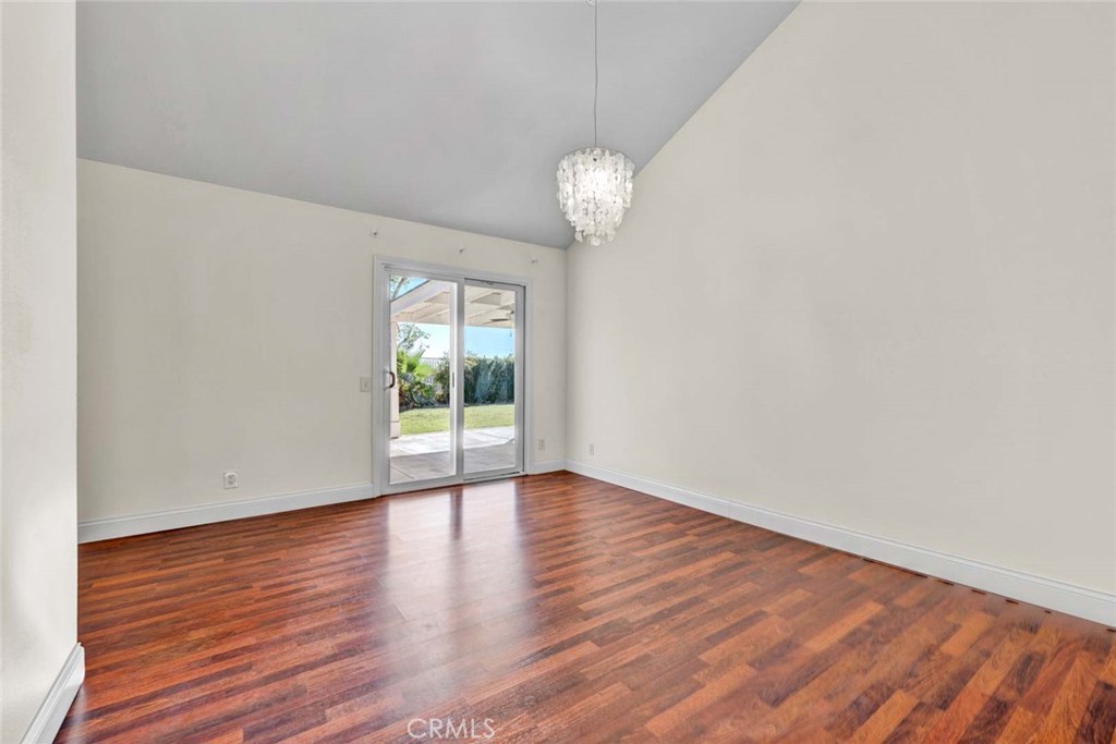 26002 Via Del Norte Property Photo 31