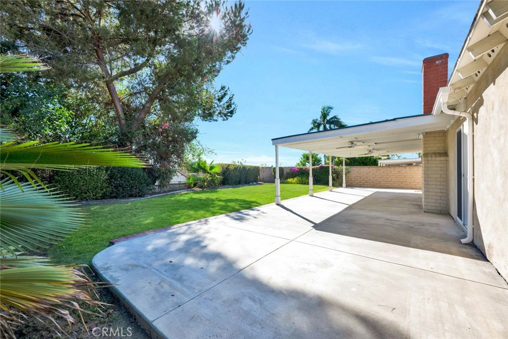 26002 Via Del Norte Property Photo 40