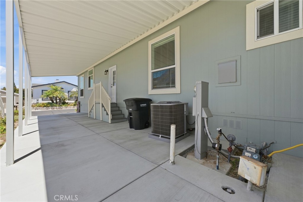 23301 Ridge Route #111 Drive Property Photo 28