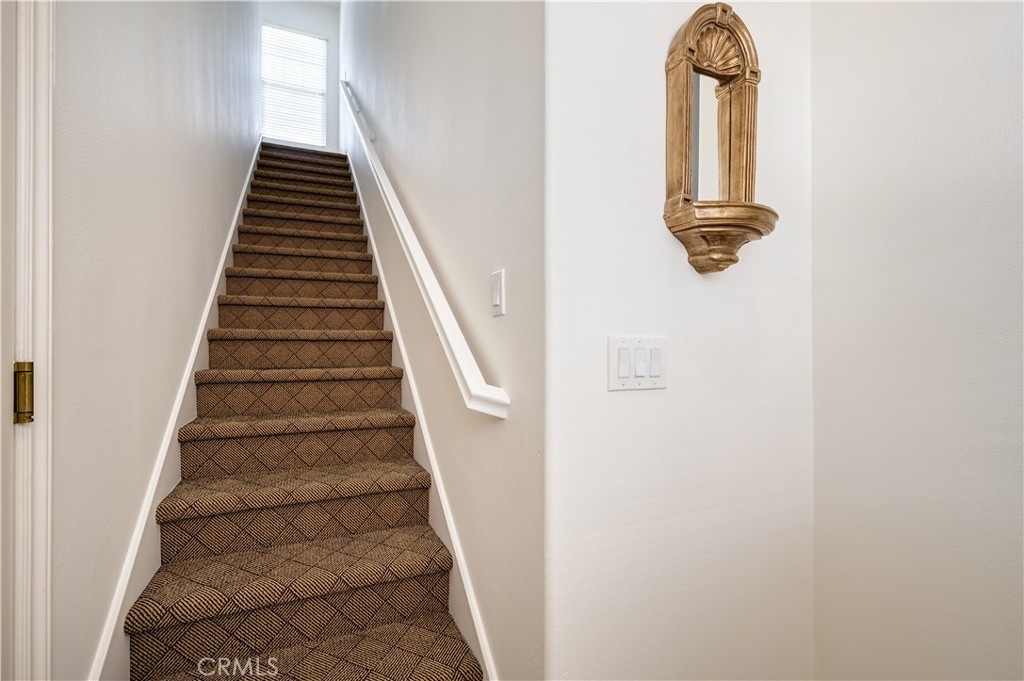 17 Winslow Property Photo 27