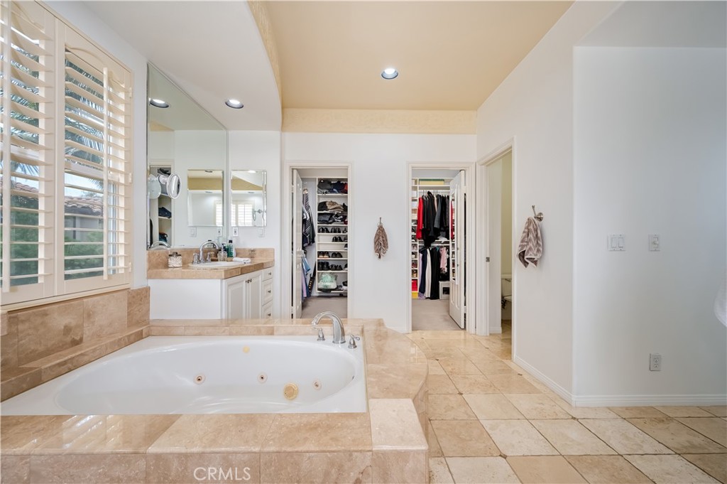 17 Winslow Property Photo 42