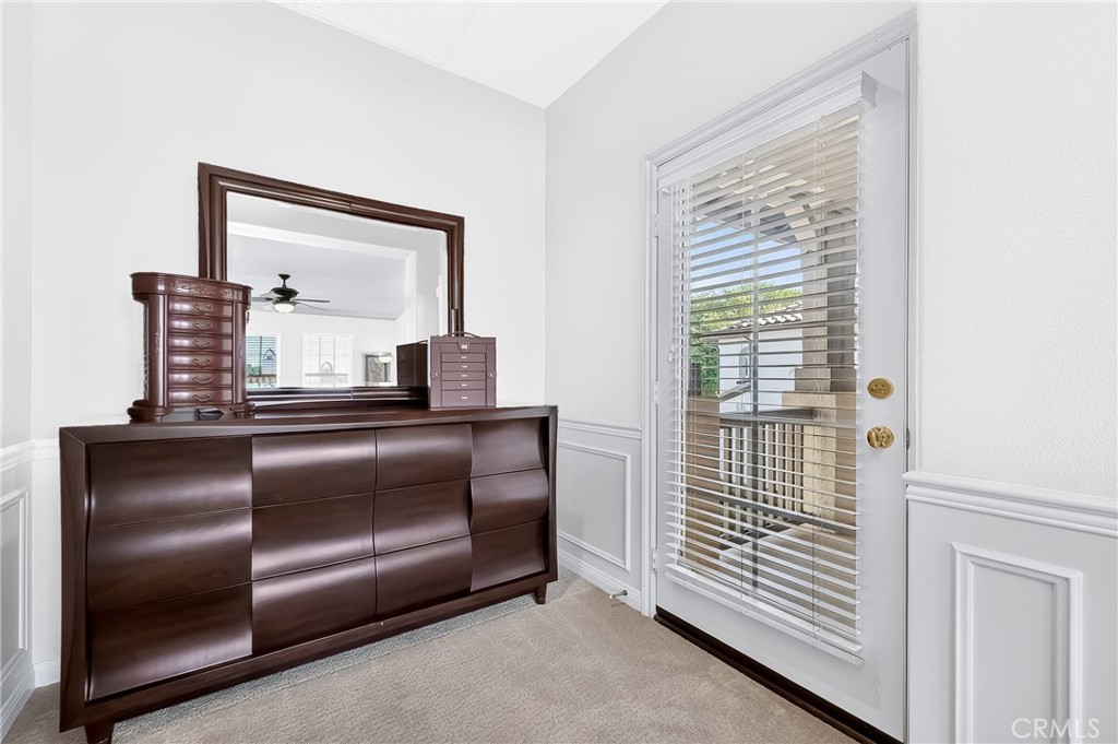 17 Winslow Property Photo 45