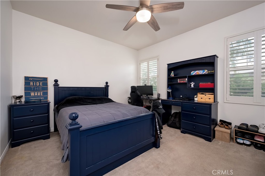 17 Winslow Property Photo 49