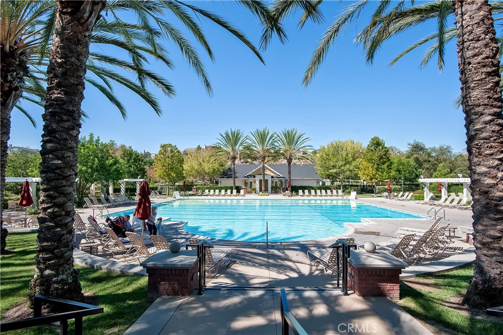 17 Winslow Property Photo 64