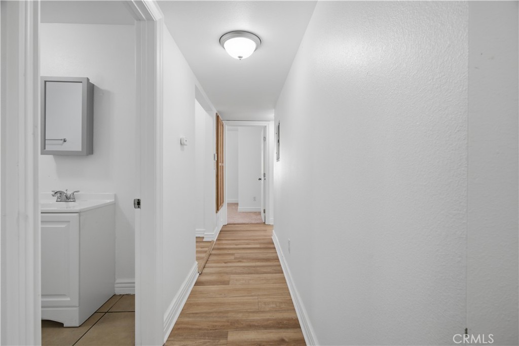 1353 W 60th Property Photo 13