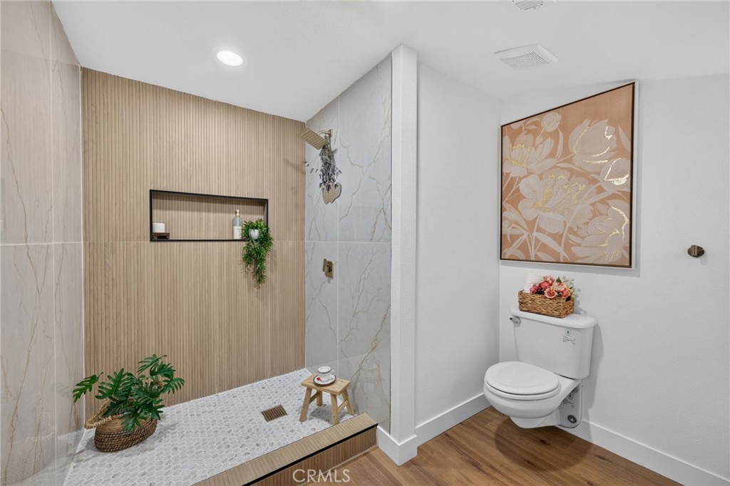 30916 Glen Oak Property Photo 21