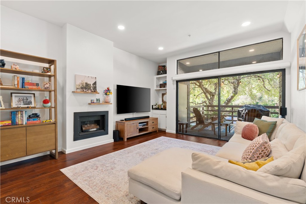 1050 Seco 102 Property Photo 1