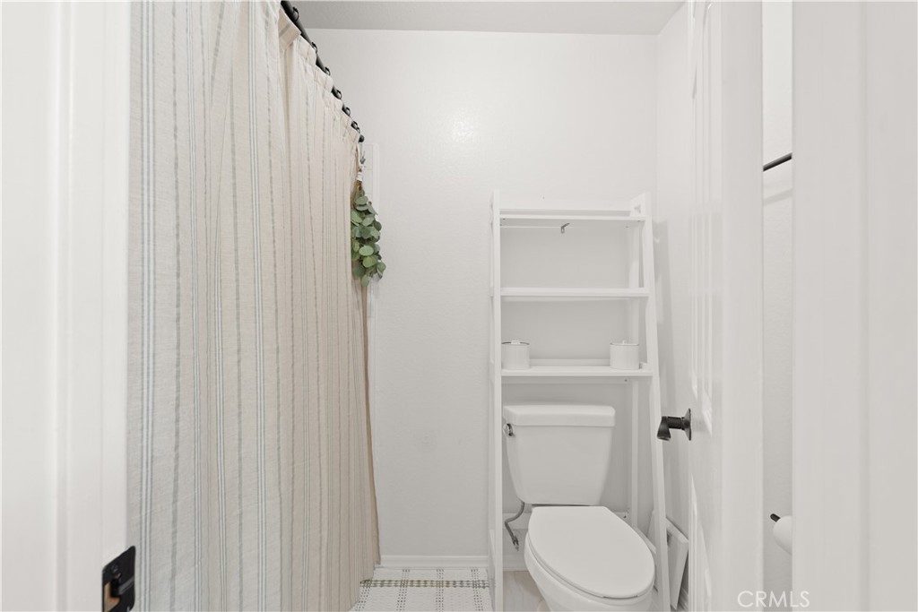 1050 Seco 102 Property Photo 17