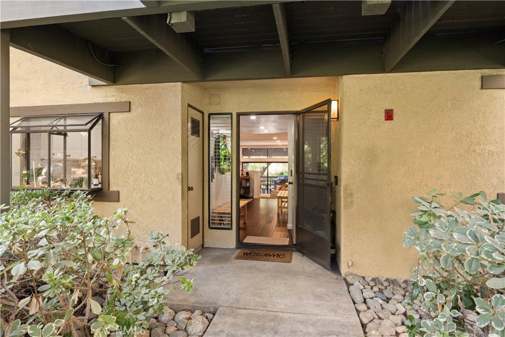 1050 Seco 102 Property Photo 34