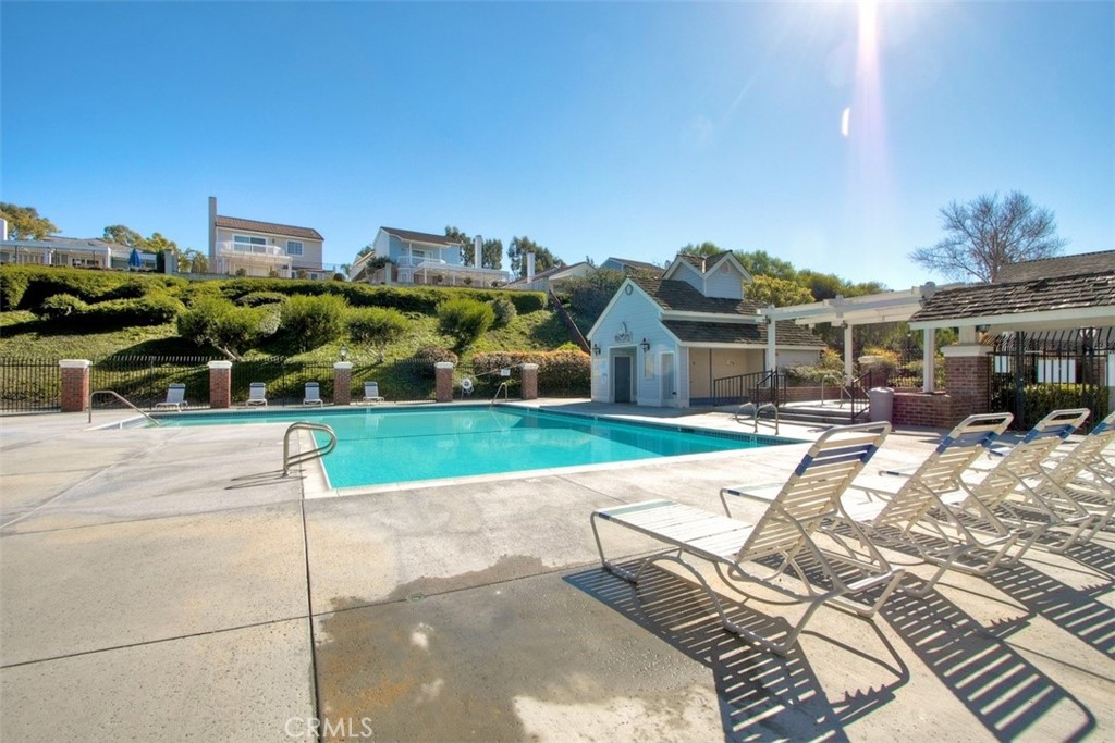 13 Campton Place Property Photo 41