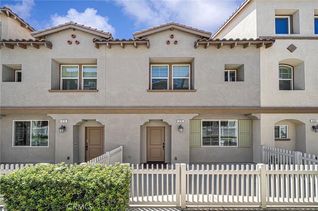 318 N Calvados Property Photo 1