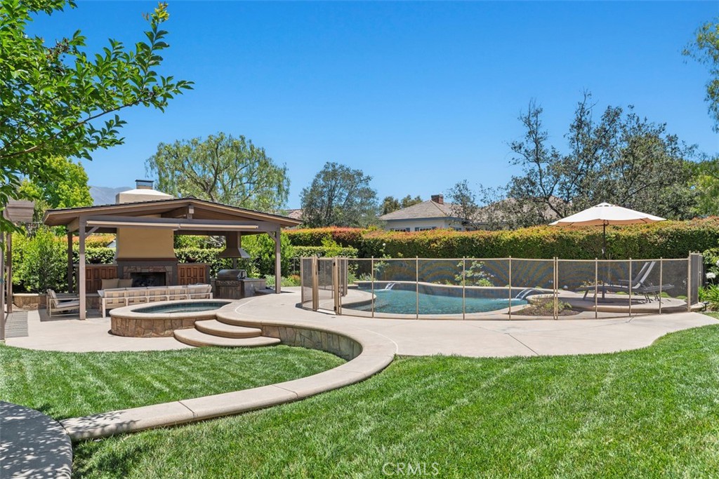 23182 Via Celeste Property Photo 31