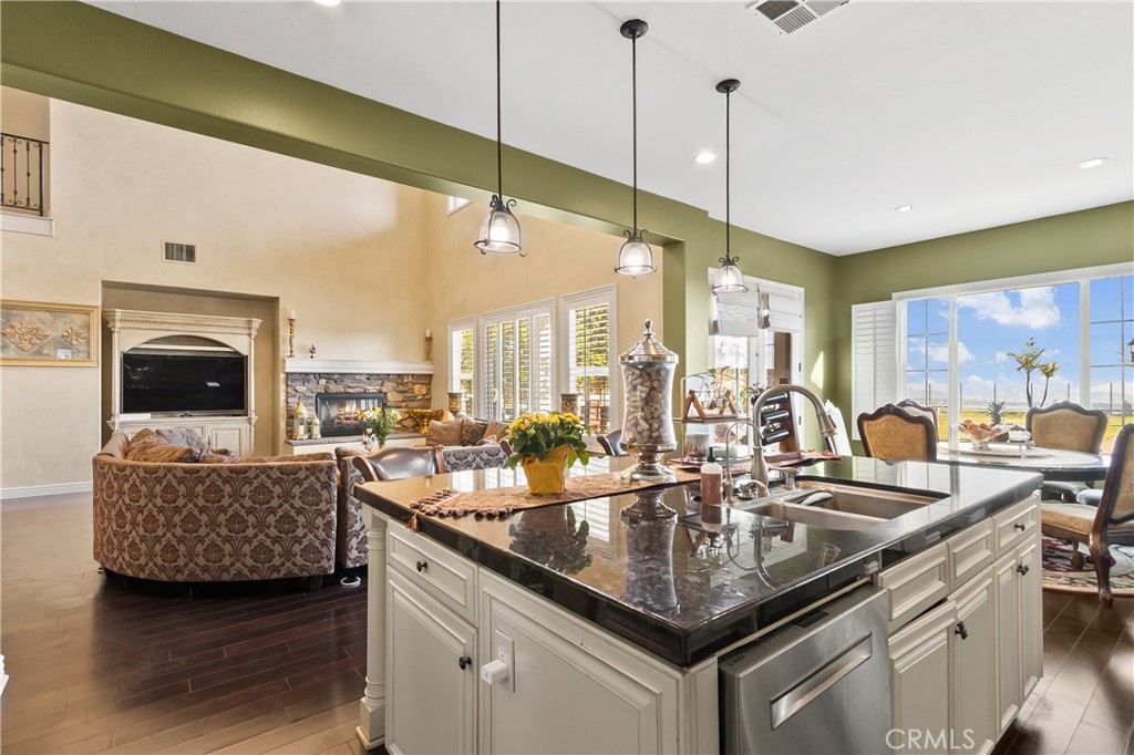 13761 Breeders Cup Drive Property Photo 16