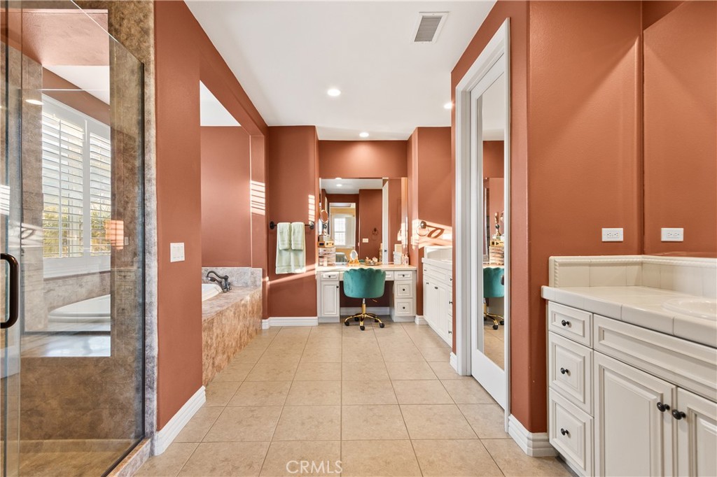 13761 Breeders Cup Drive Property Photo 33