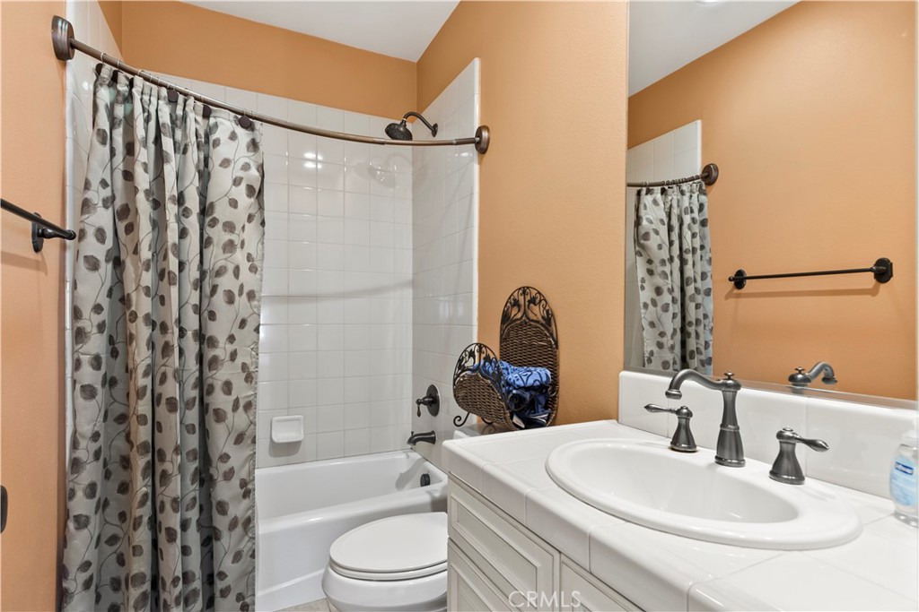 13761 Breeders Cup Drive Property Photo 46