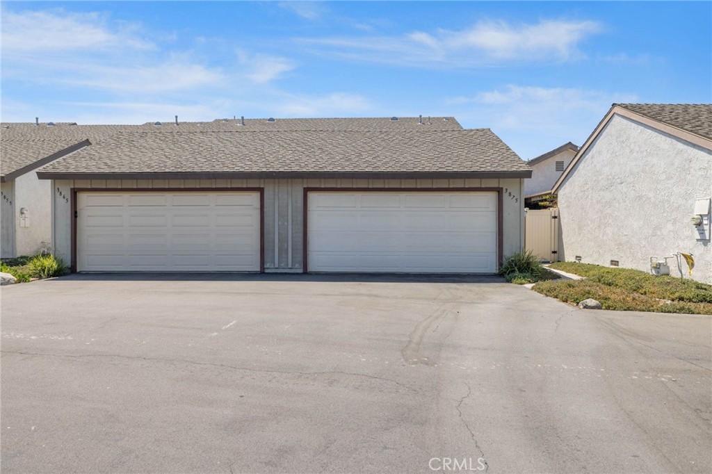 1361 S Walnut 3875 Property Photo 28