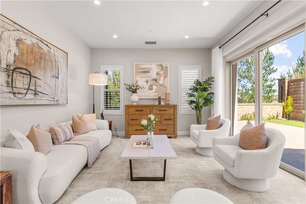 147 Fairgreen Property Photo 5