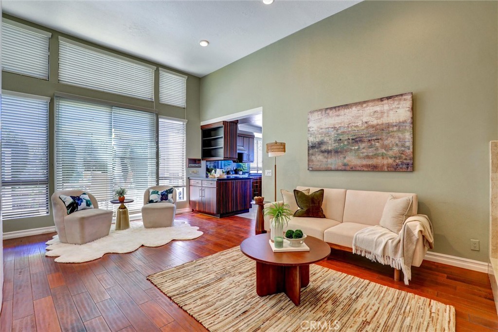 1 Saint Tropez Property Photo 24