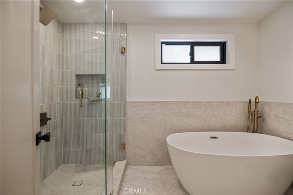 1643 San Ysidro Drive Property Photo 29