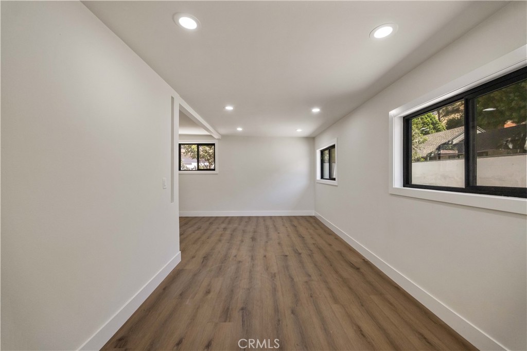1643 San Ysidro Drive Property Photo 47