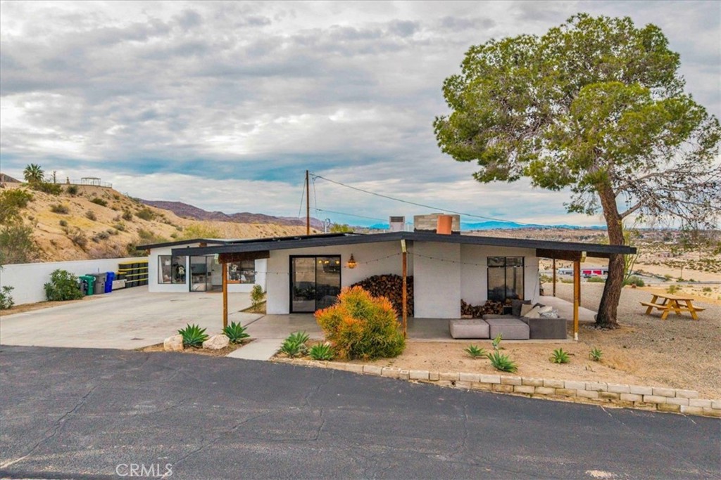 73081 29 Palms Property Photo 1