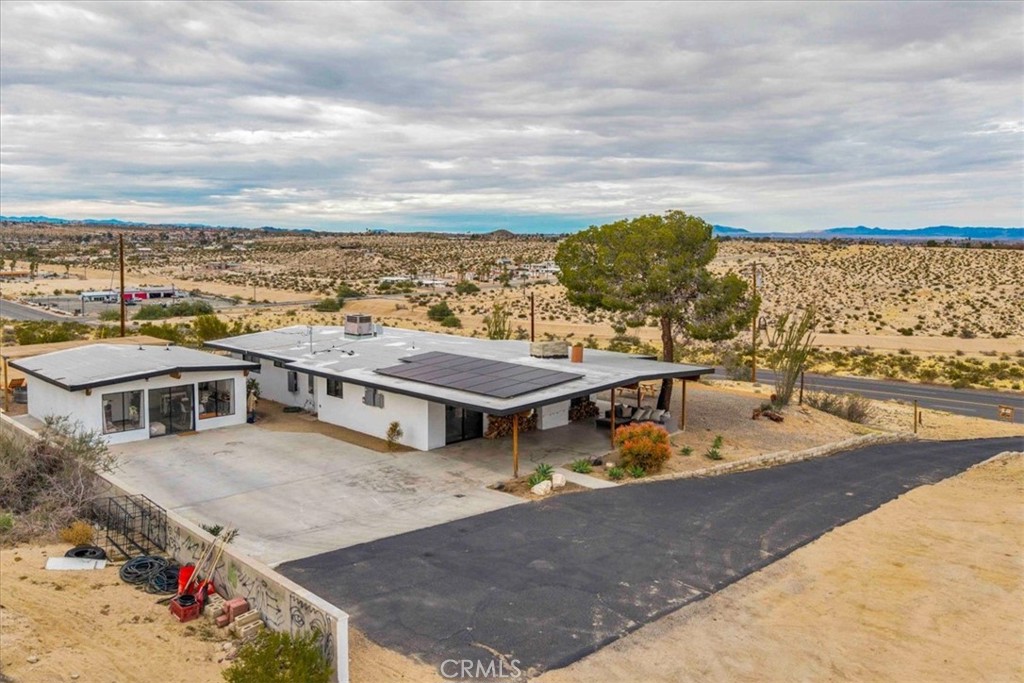 73081 29 Palms Property Photo 5