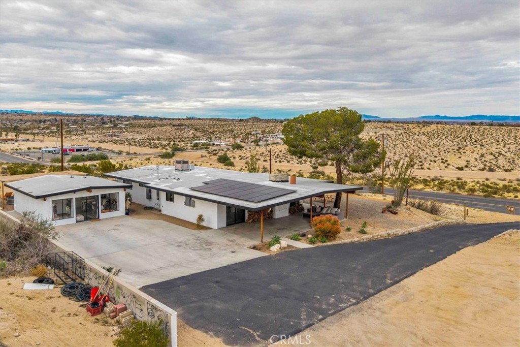 73081 29 Palms Property Photo 5