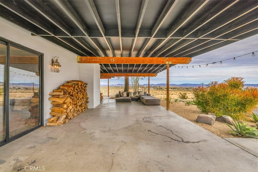 73081 29 Palms Property Photo 8