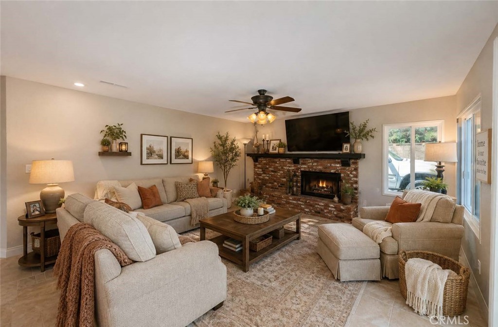 5505 Green Hollow Lane Property Photo 8