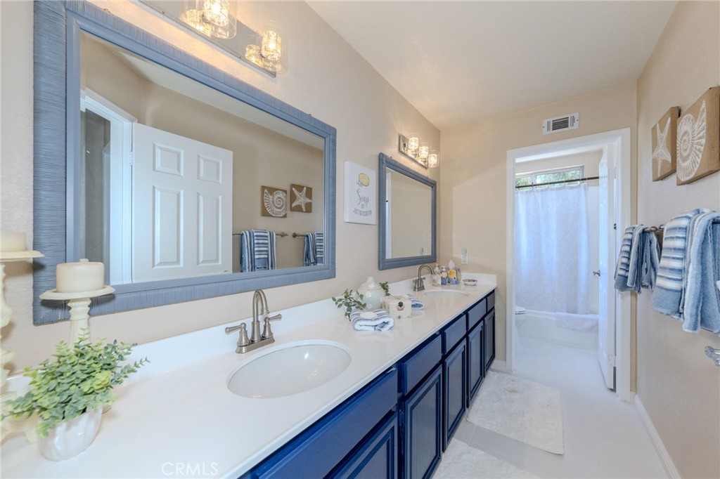 5505 Green Hollow Lane Property Photo 15