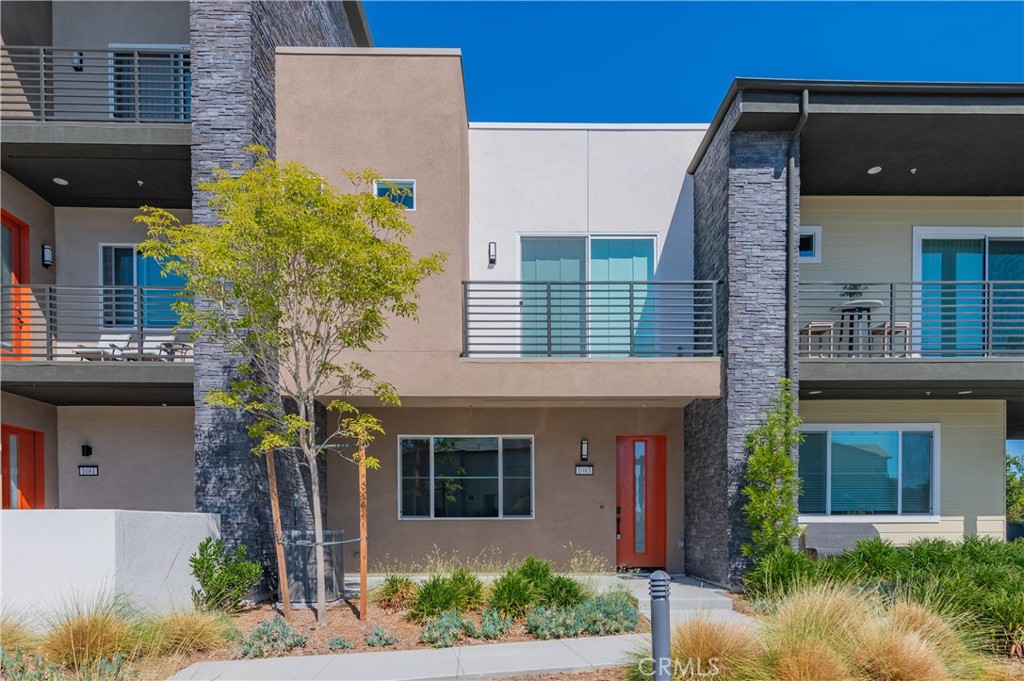 1083 Cadence Property Photo 1