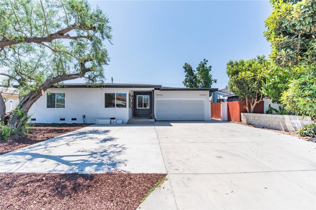 12532 Twinleaf Property Photo 4