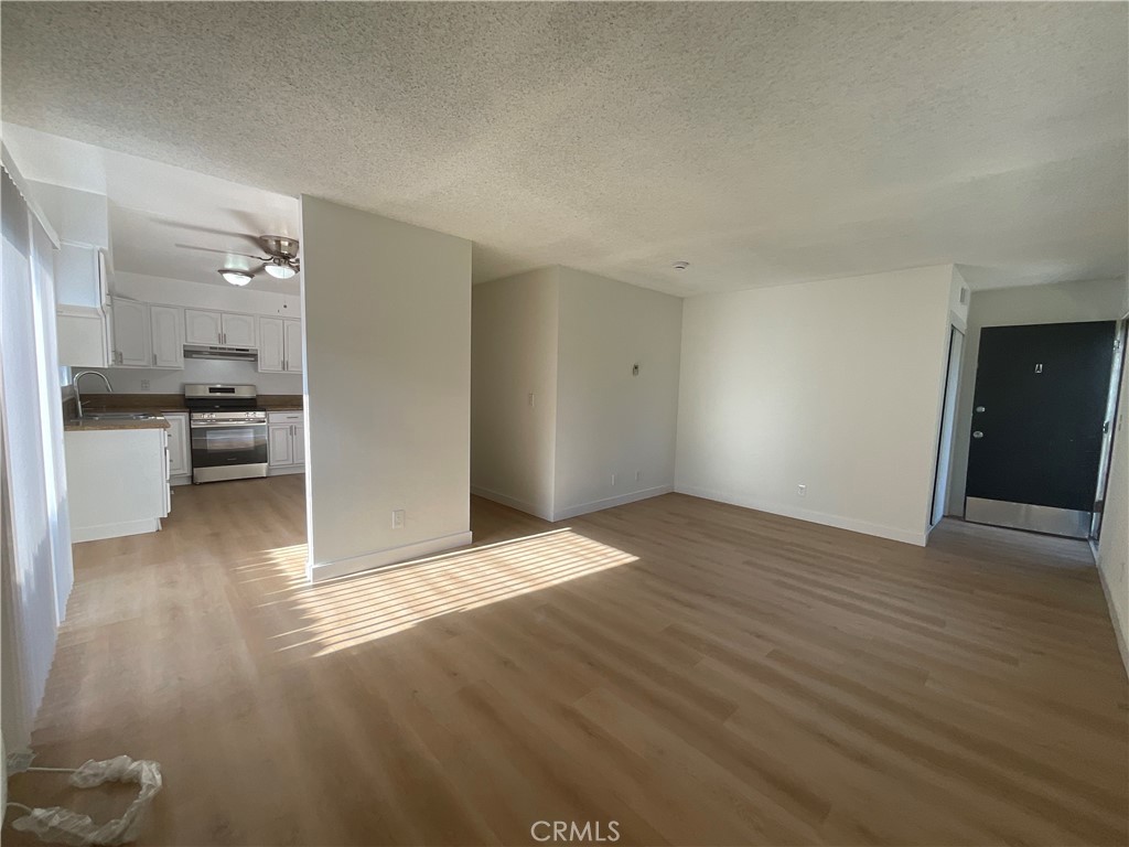 2672 Milton Avenue A Property Photo 6