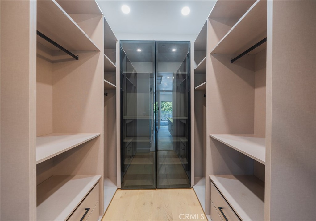 424 20th Property Photo 25