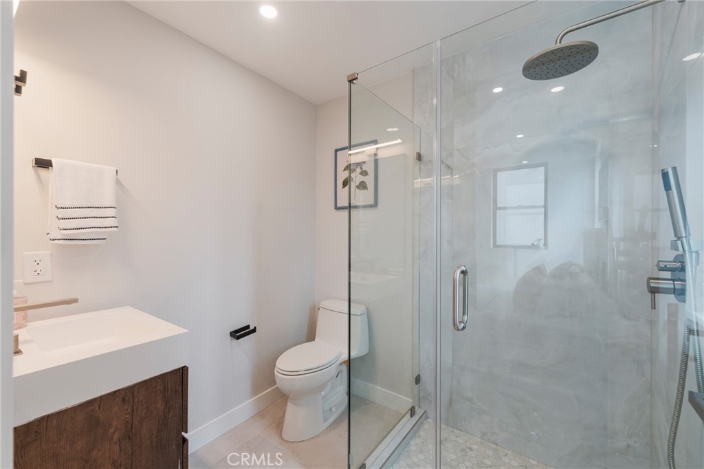 424 20th Property Photo 27
