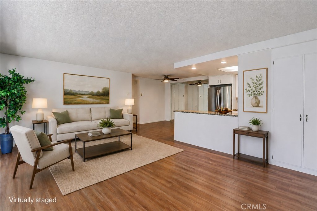 2251 Via Mariposa E O Property Photo 2
