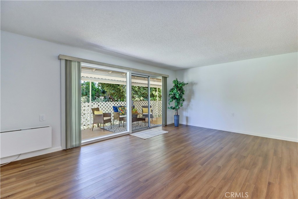 2251 Via Mariposa E O Property Photo 3