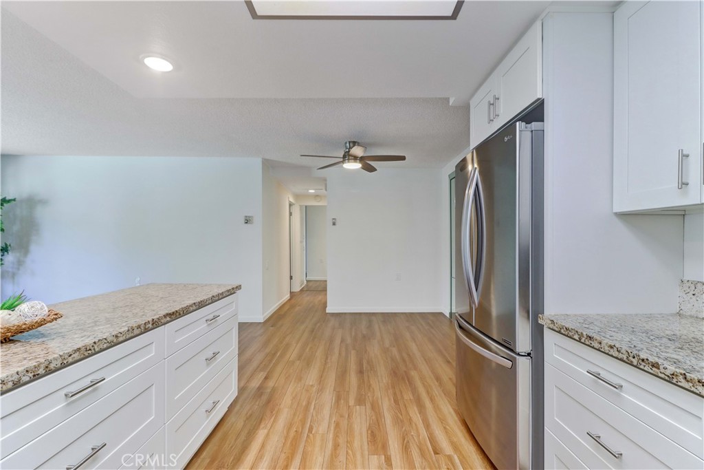 2251 Via Mariposa E O Property Photo 17