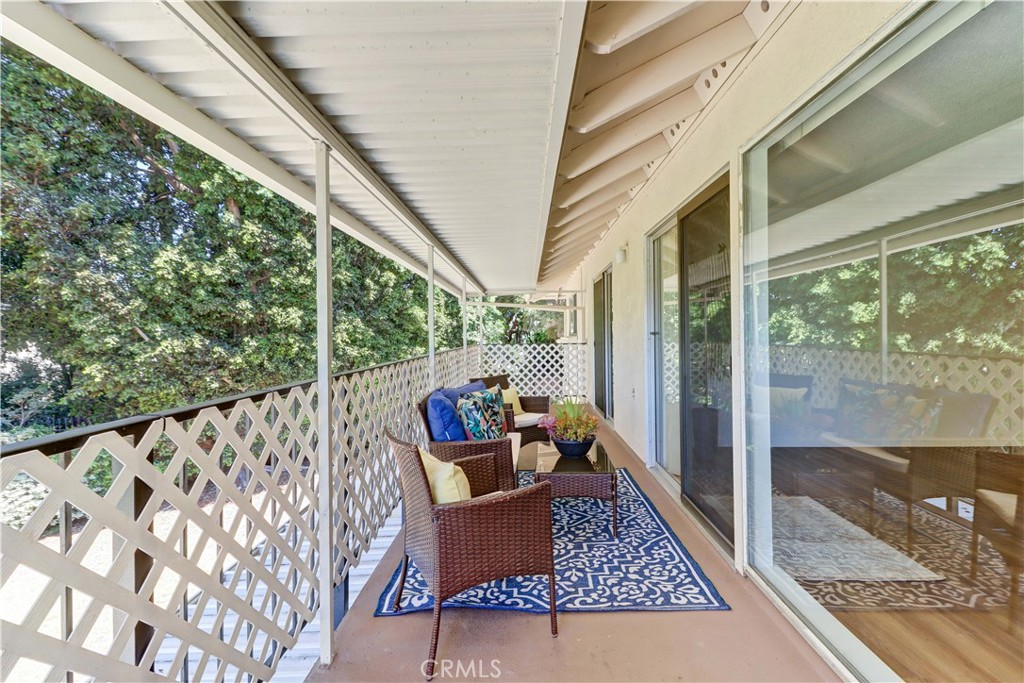 2251 Via Mariposa E O Property Photo 34