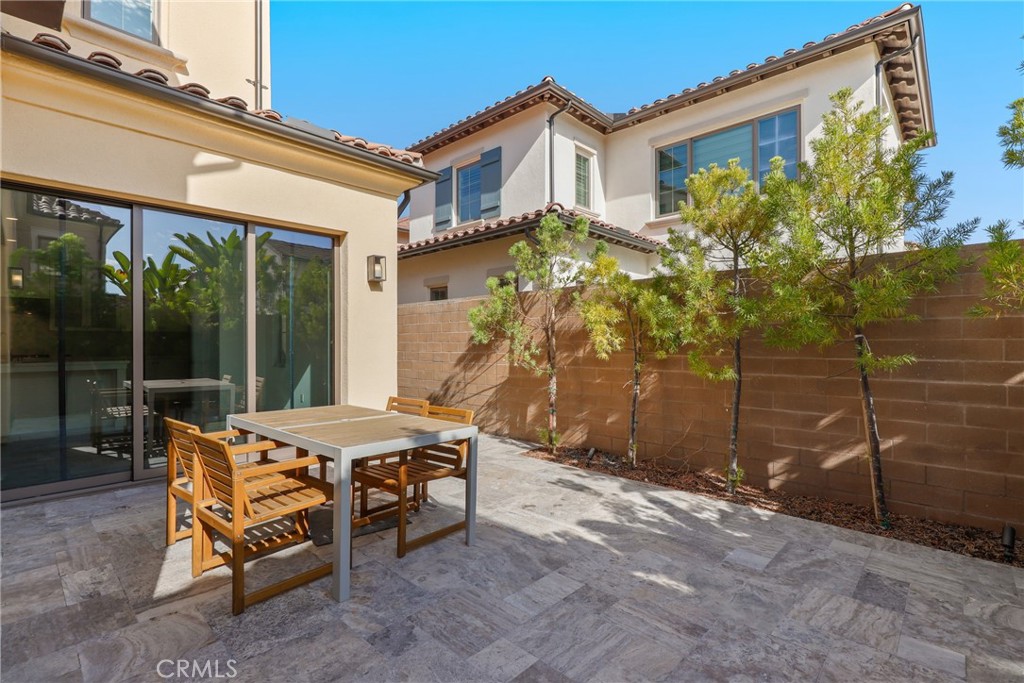 148 Villa Rdg Property Photo 30