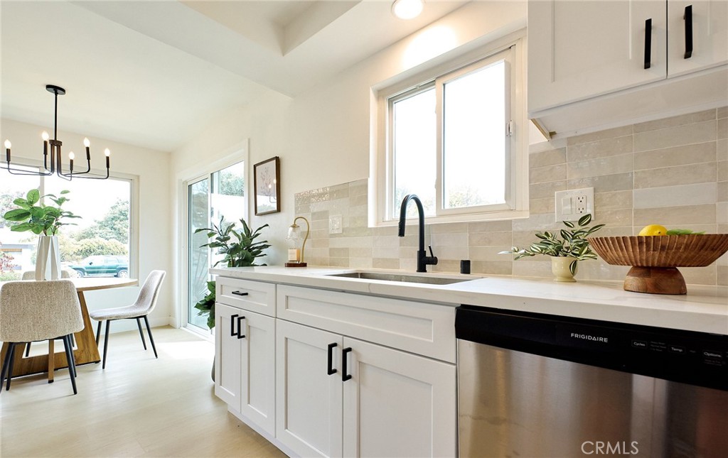14625 Kingsdale Avenue Property Photo 2