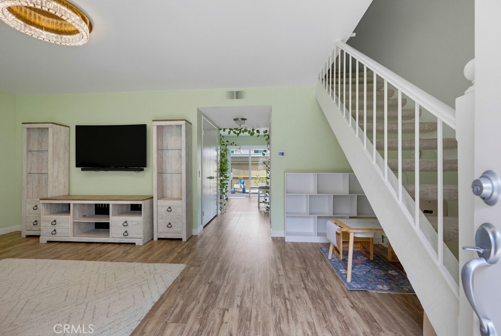 59 Thicket 41 Property Photo 4